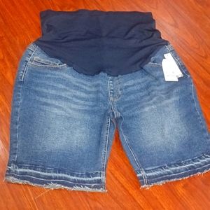 Women's maternity shorts